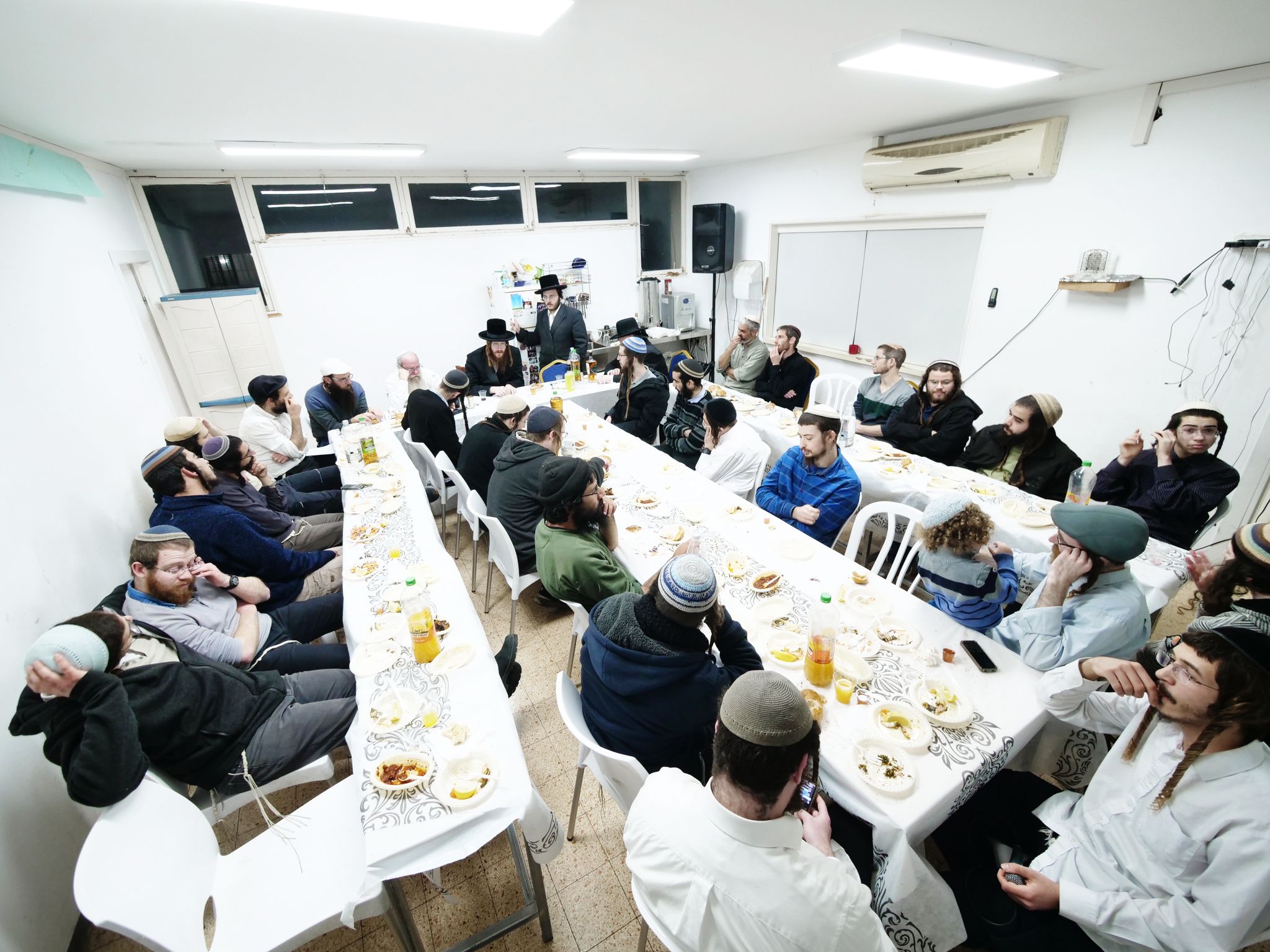 האדמו"ר בהתועדות