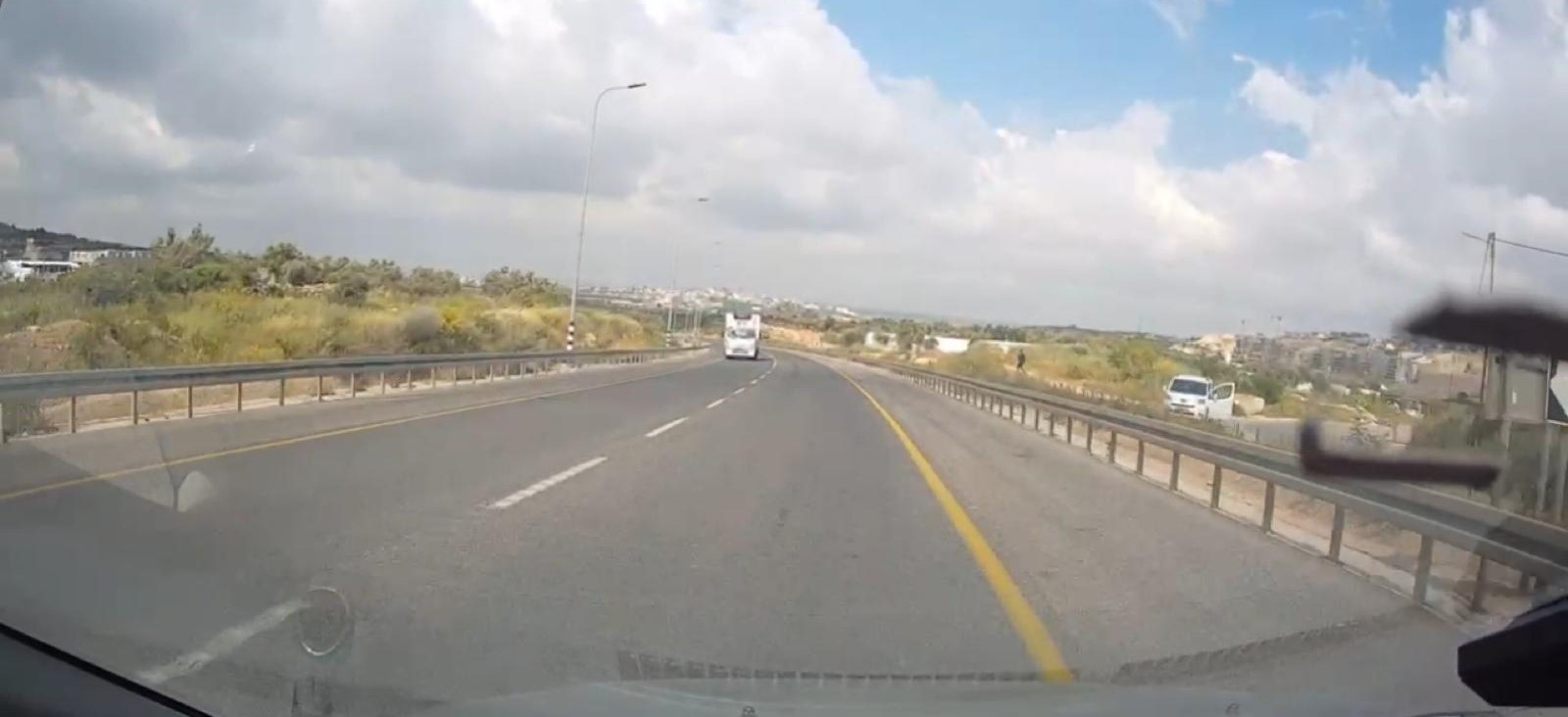 Террорист справа