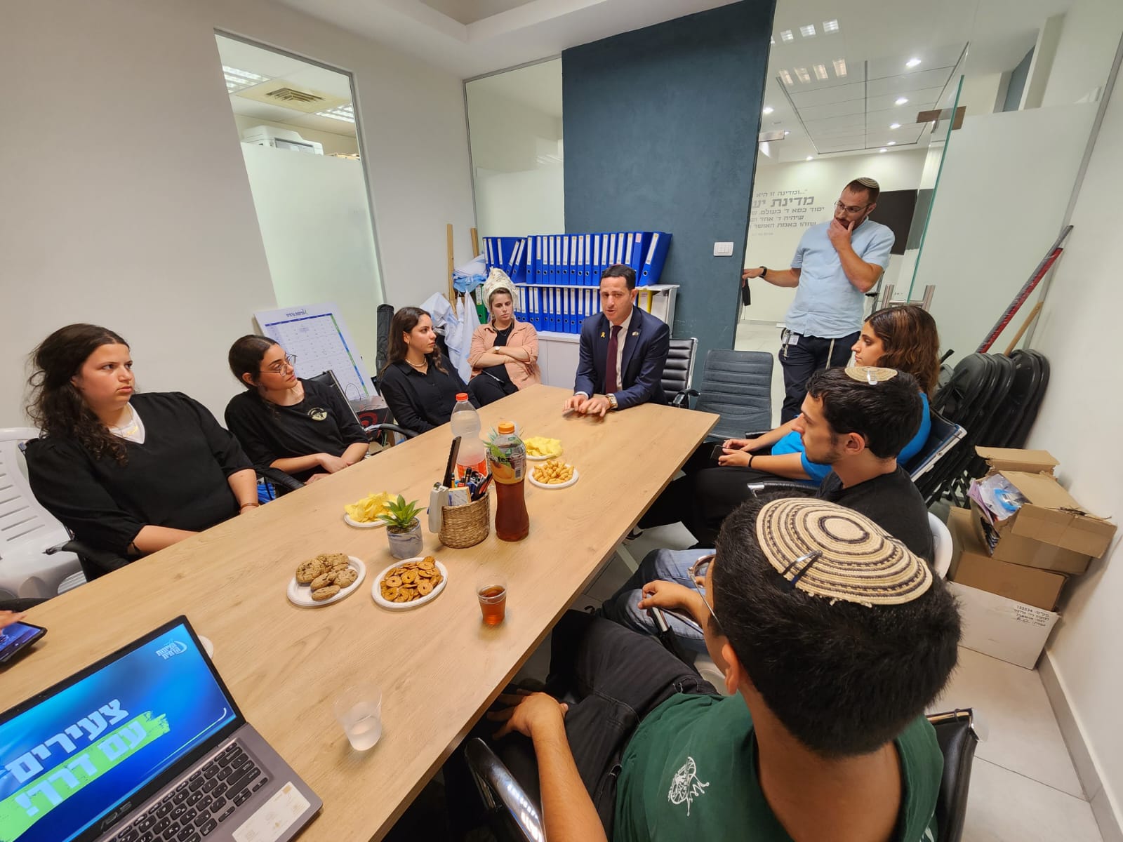 המפגש עם ח"כ טל