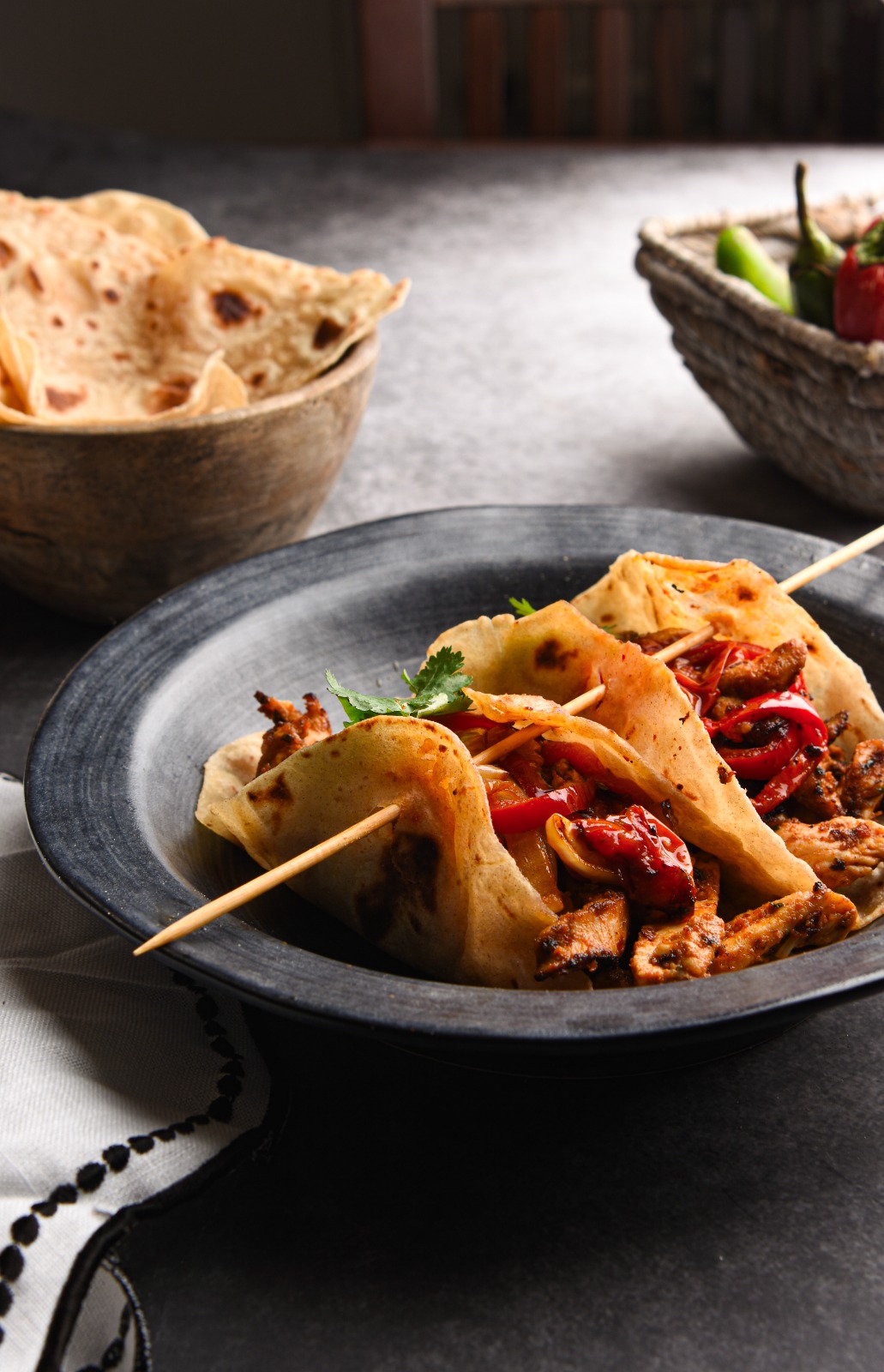 טורטיות במילוי חזה עוף וירקות במרינדה