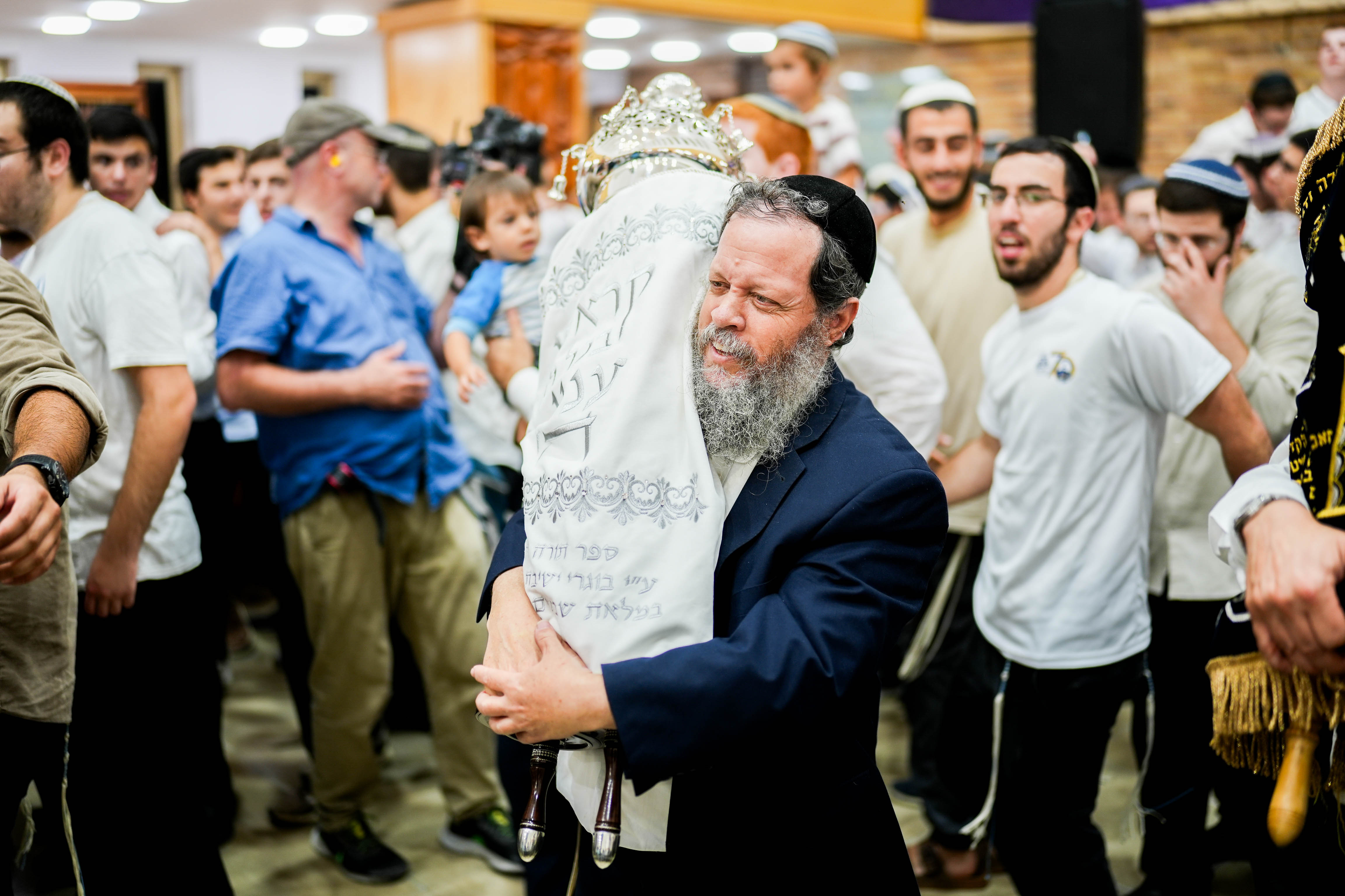 הכנסת ספר תורה