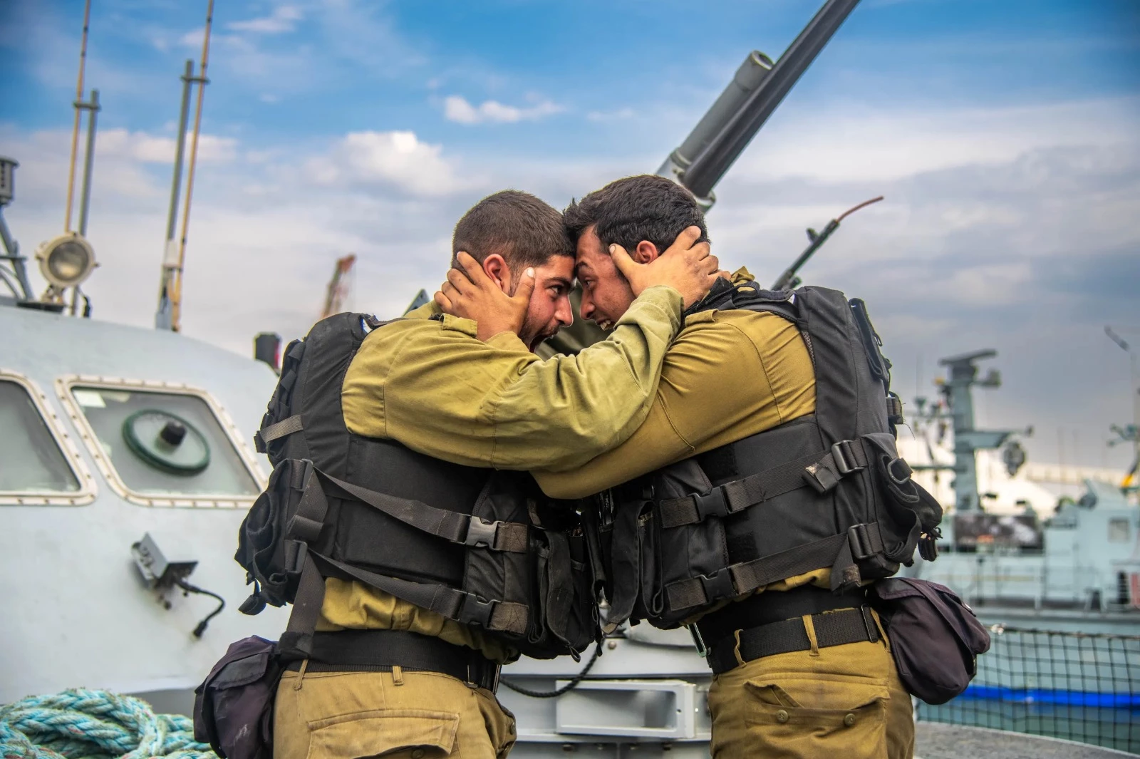 דבורנים במשימה מבצעית