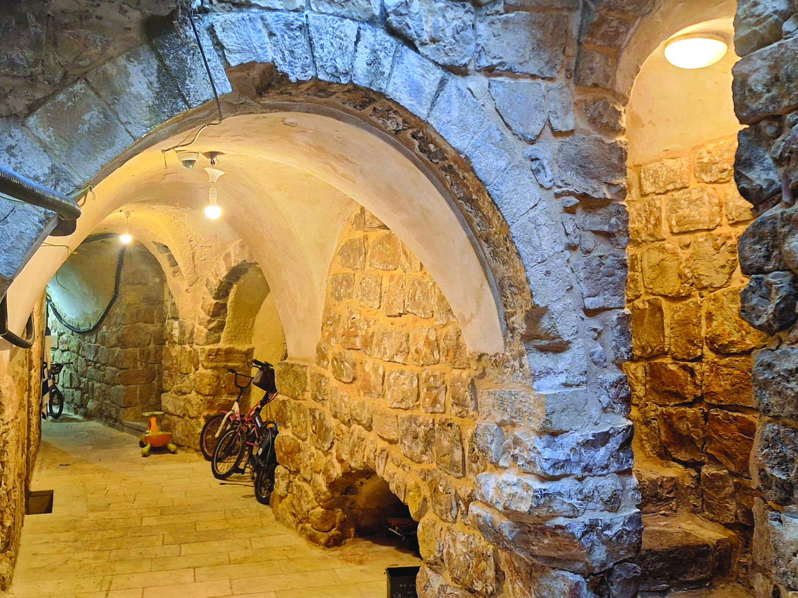 קשתות בית החירות