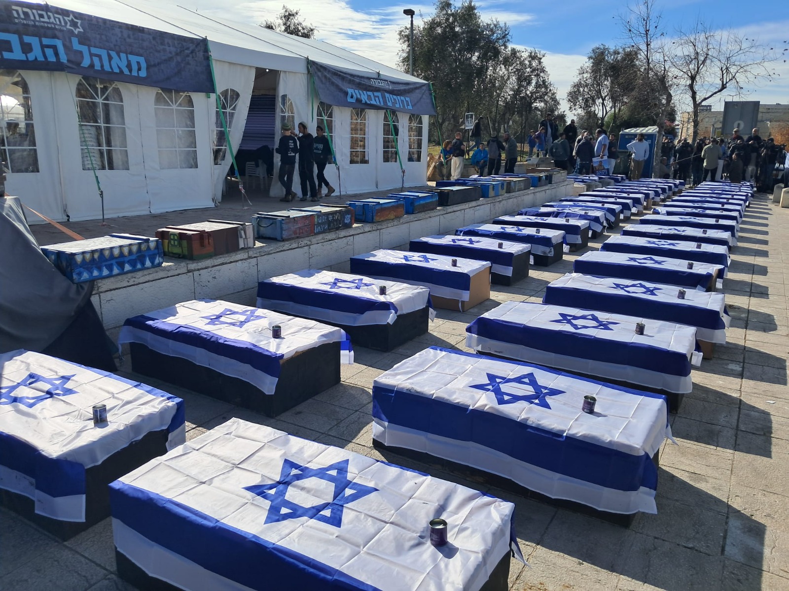 מיצג ארונות הקבורה