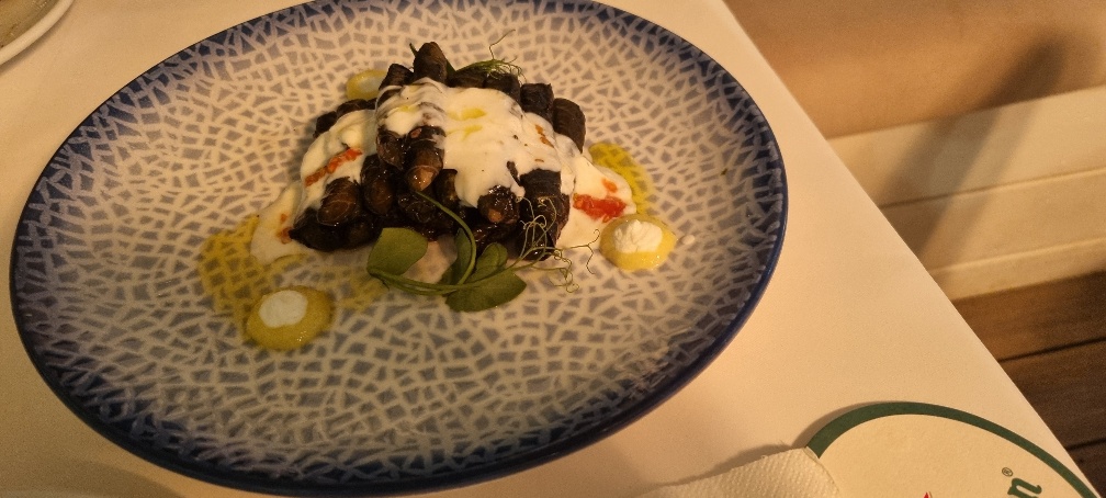 עלי גפן טריים