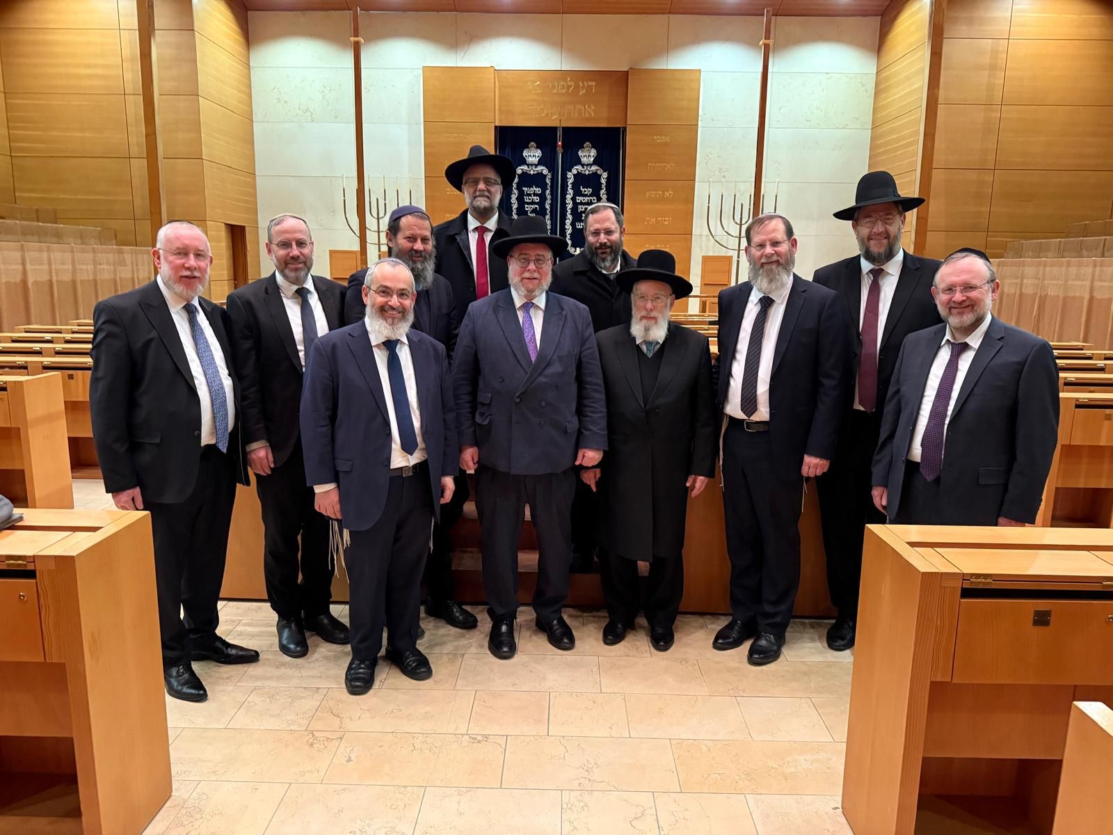 הרבנים בבית הכנסת הגדול במינכן