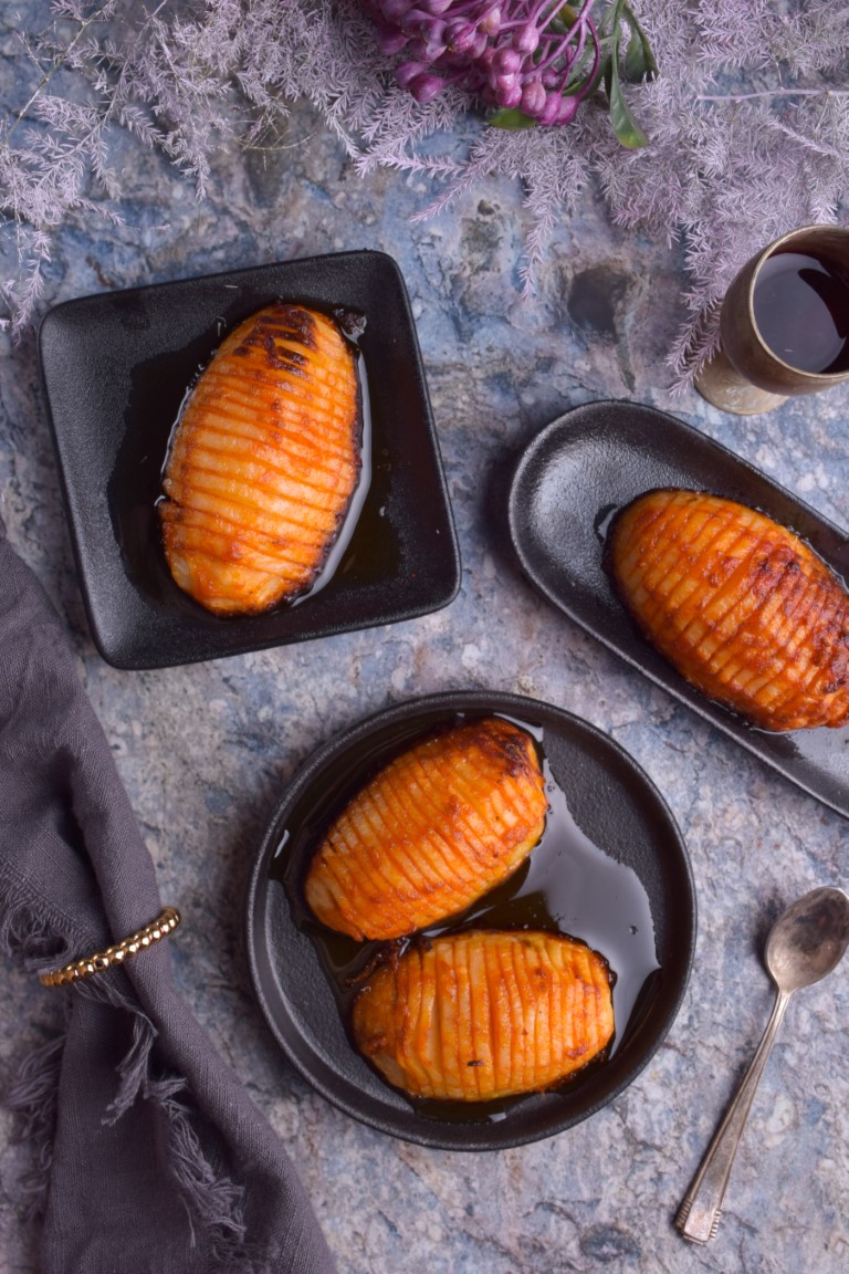 קיפודי תפוחי אדמה בפפריקה