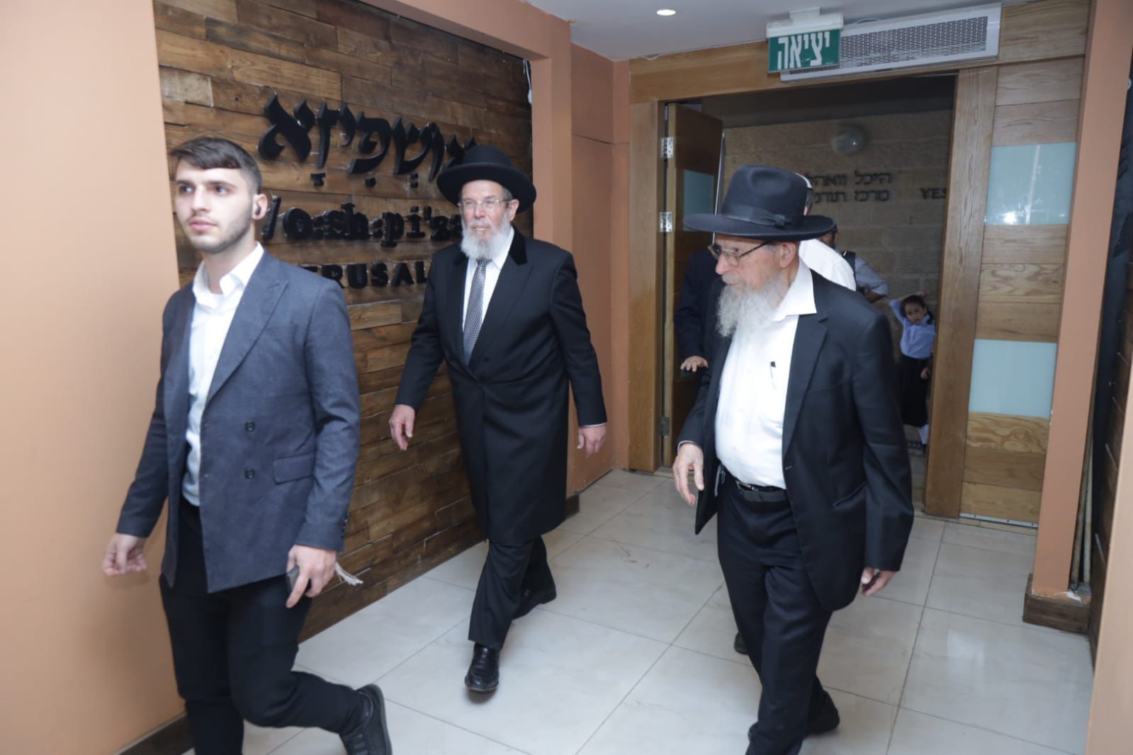 הרבנים באירוע