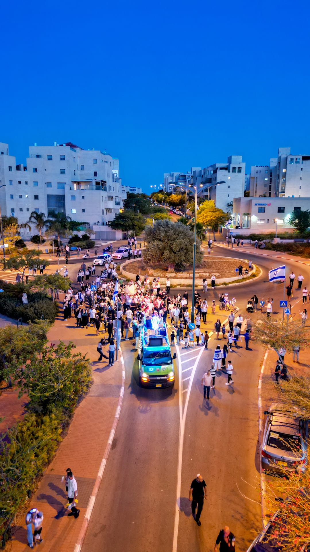 הכנסת ספר התורה