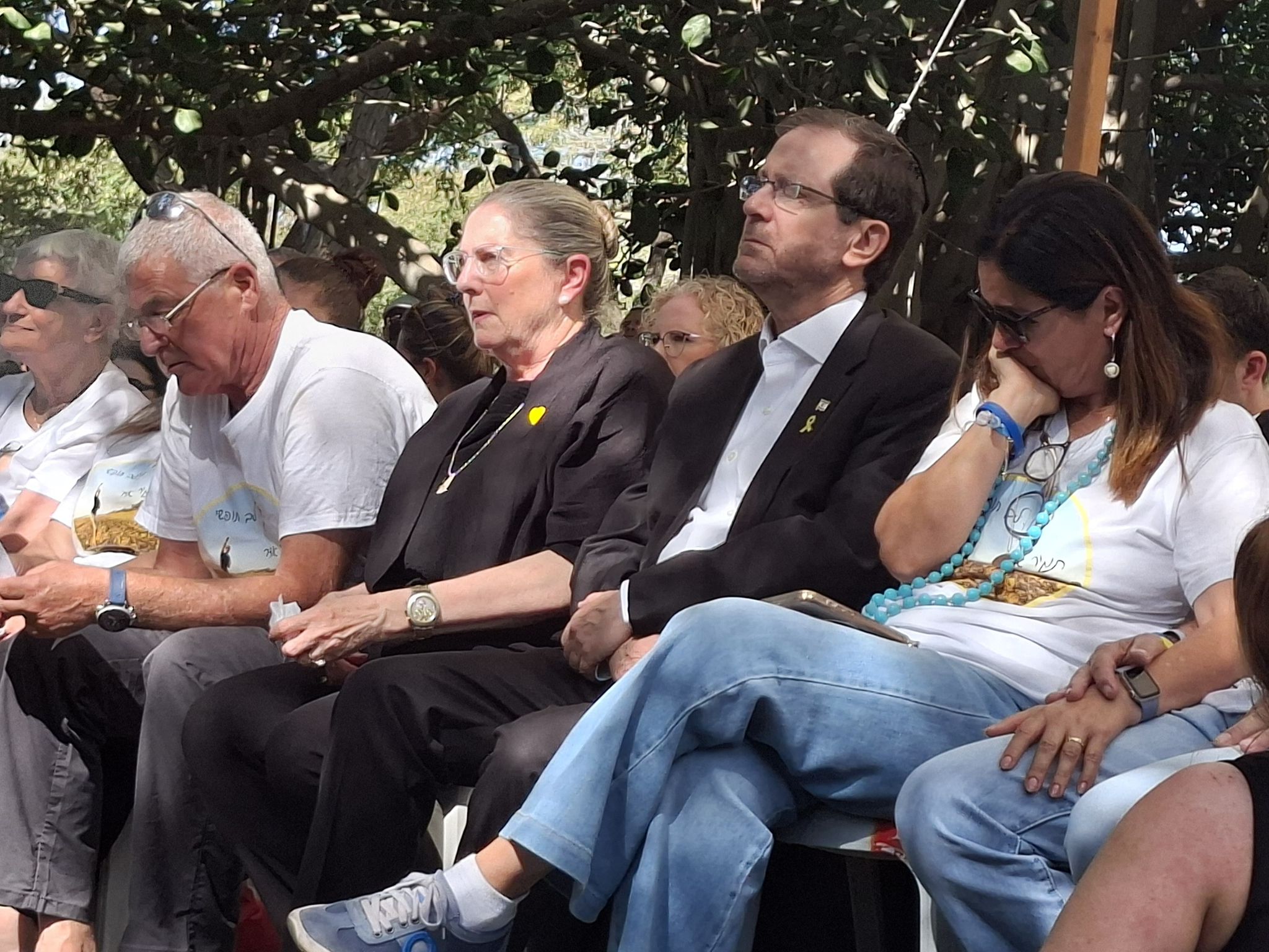 הנשיא הרצוג בהלווית תמיר אדר