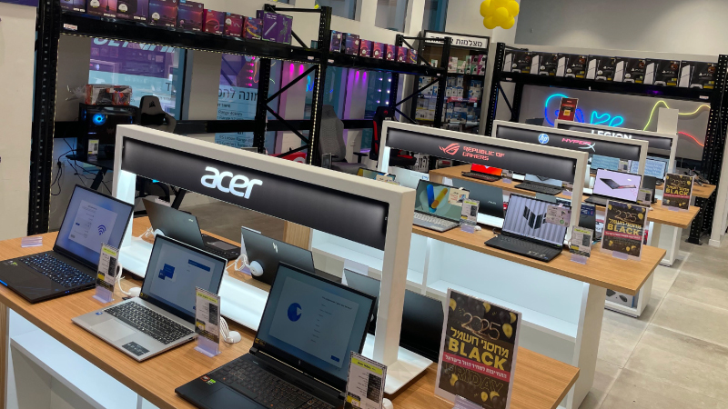 עמדות מחשב להתנסות במותגים כגון Lenovo, ASUS, hp