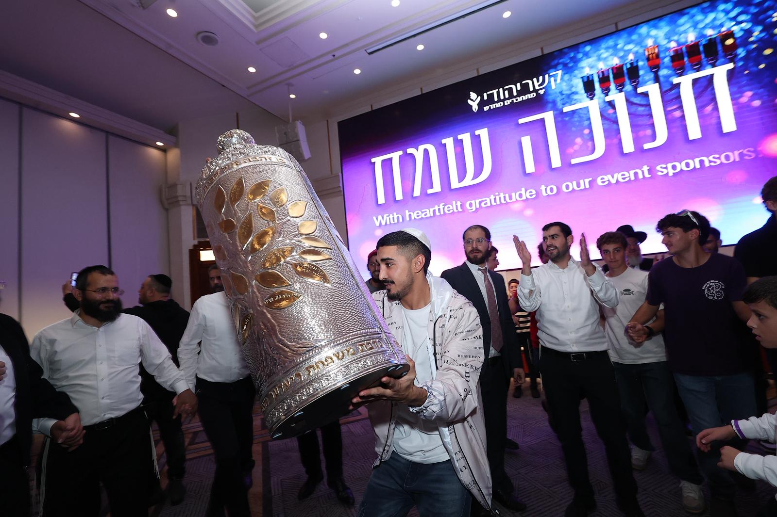 שורד השבי שקד אברהם