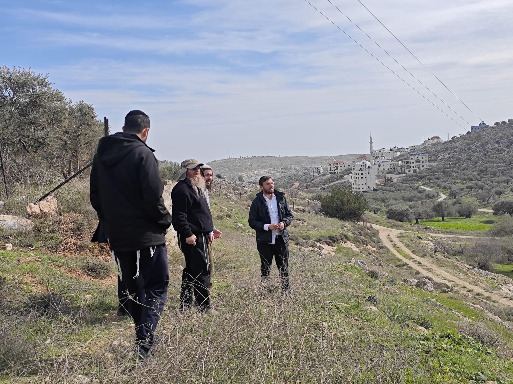 הרב כינרתי בודק עירובין בעוז ציון