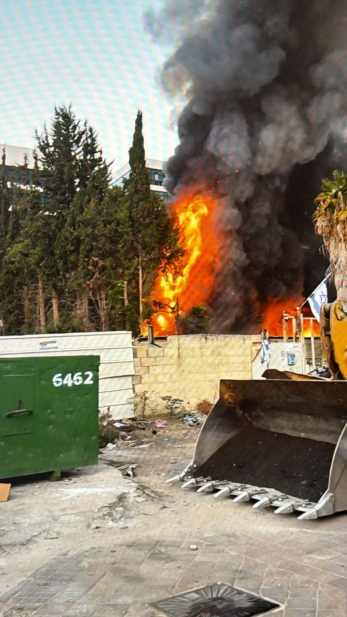 זירת השריפה בחולון