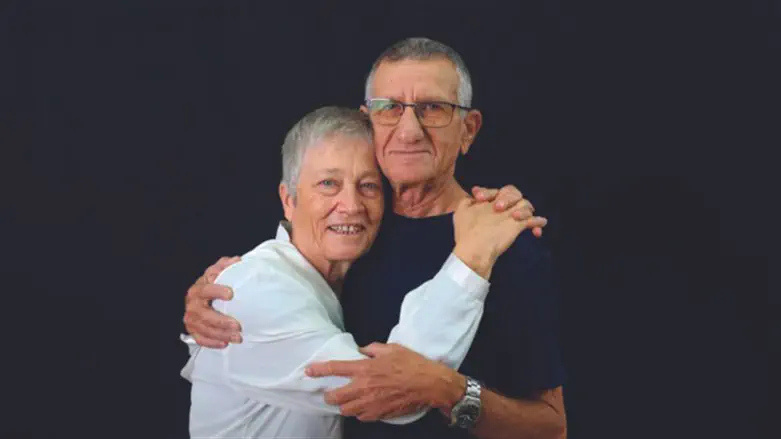 בלהה ינון עם בעלה יעקב הי"ד