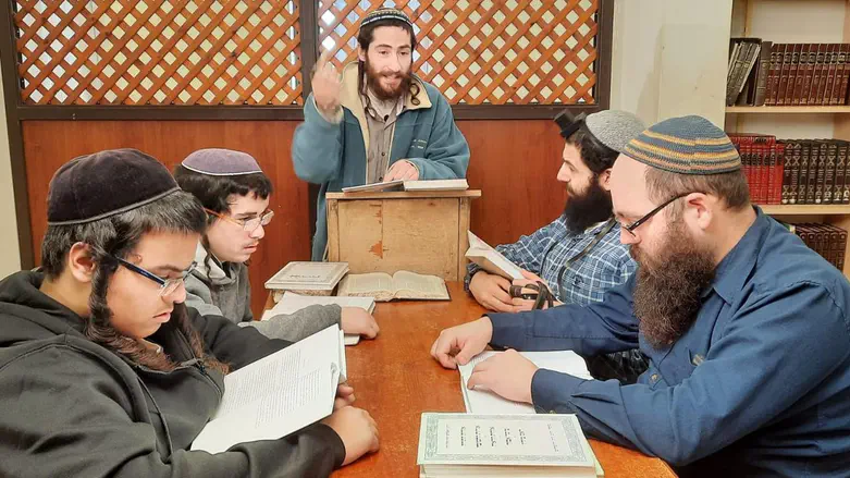 ישיבת נחלת יוסף