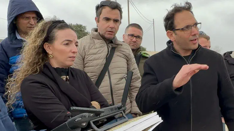 סילמן בסיור