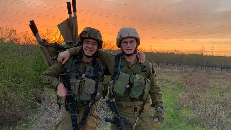 חניכי הפנימייה הצבאית אור עציון