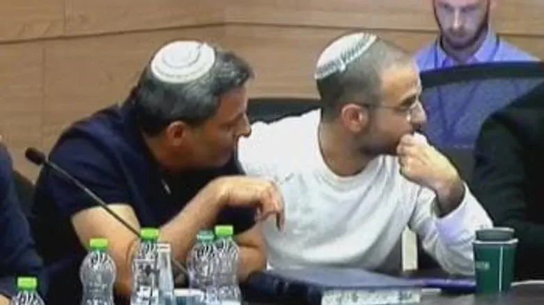 דוידי בדיון