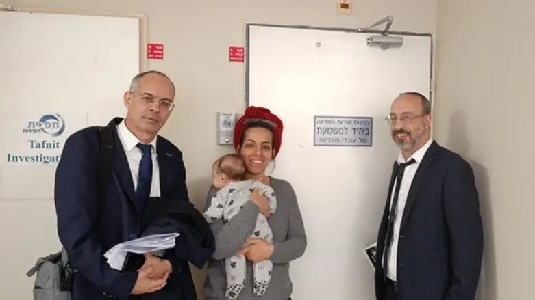 איילת לאש בדרכה לשימוע