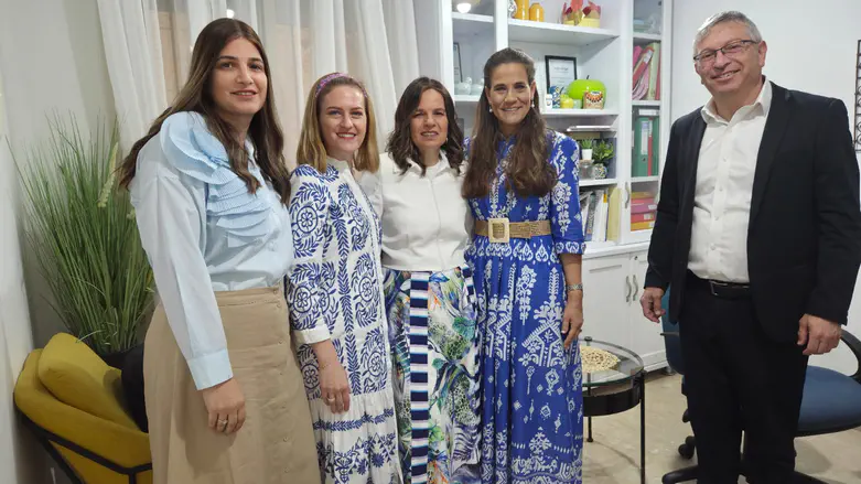 הרבנית בר בביקור