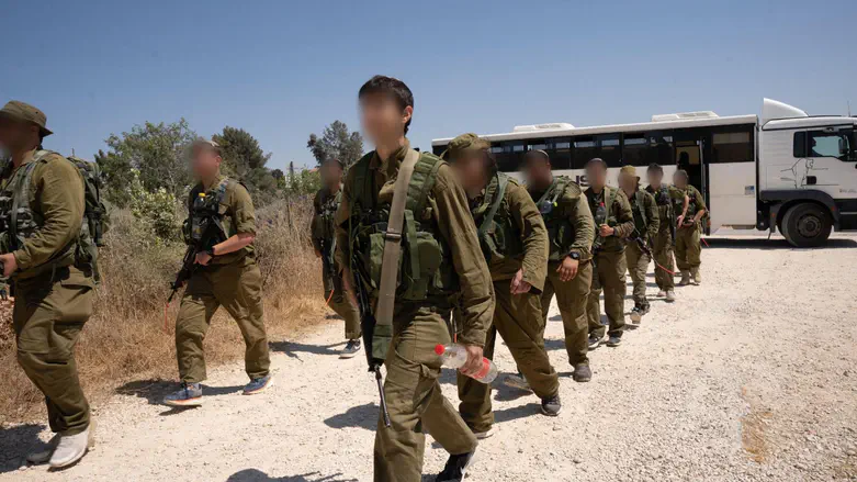 משתתפי הגדנ"ע