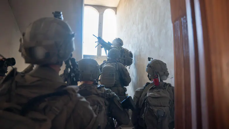 לוחמים בעזה