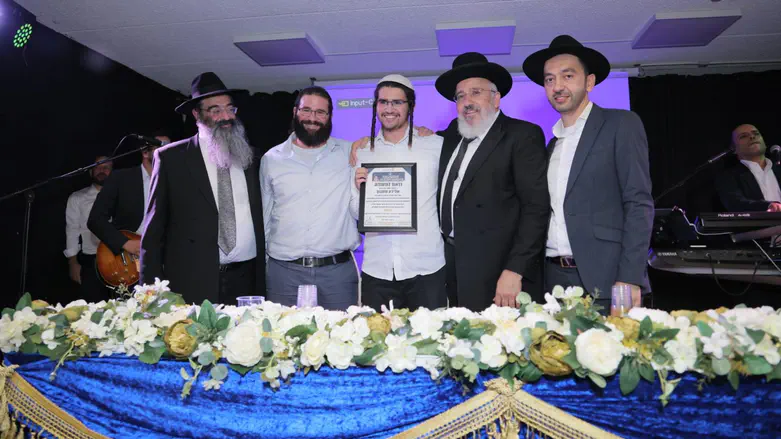 הזוכה אלידע סטבון