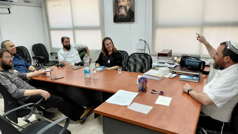 וולדיגר בישיבה