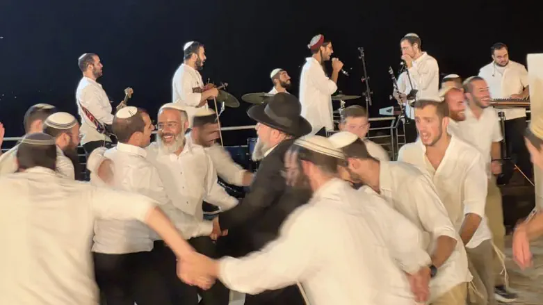 הרב עורקבי בחתונה