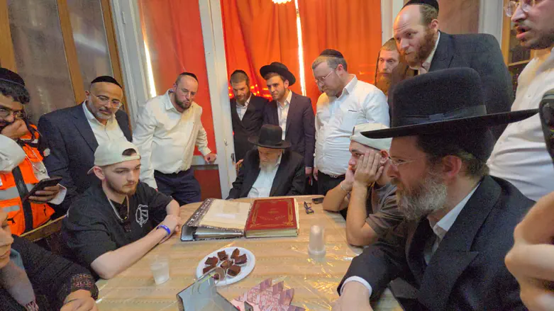 בר קפורשטיין בבית הרב הירש