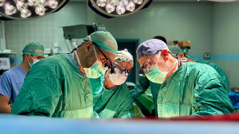 ניתוח השתלה