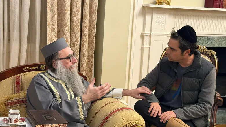 אביב גפן אצל הרב פינטו