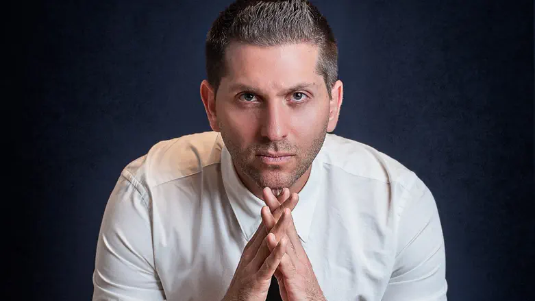 עו"ד גיא ארנברג