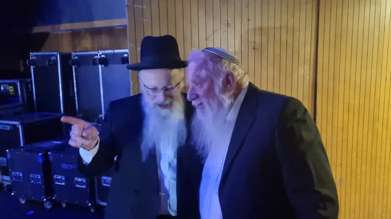 הרבנים בשיחה