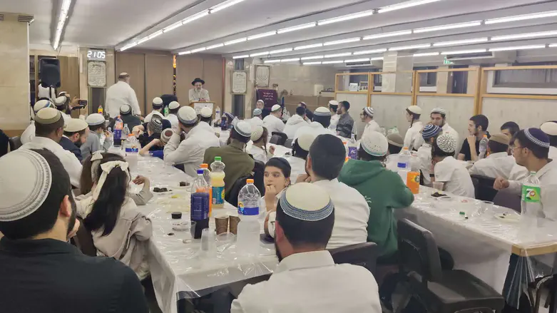 הקבלת פני רבו אצל הרב דוד חי הכהן