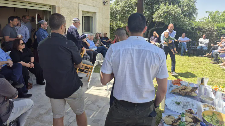 הרב שמעון בן ציון בדבר תורה