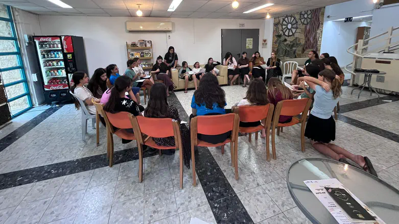 בנות המגזר הדתי בעיר