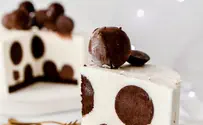 עוגת גבינה עם טראפלס שוקולד