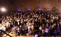 עשרות אלפים סיירו ברובע היהודי בירושלים