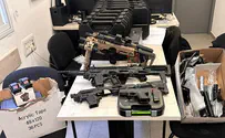 המשטרה פשטה על בית חרדי שסחר בחלקי נשק