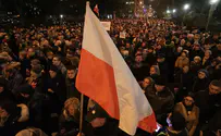 ורשה: הפגנת ענק נגד הממשלה