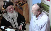 הרב עמאר: אסור לסרב גם במחיר של גירוש יהודים
