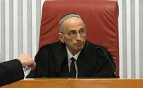 המשפטן אלן בייקר: לאמץ את מסקנות ועדת לוי
