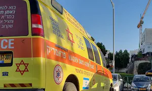 שישה נפגעים בפיגוע ירי בכניסה לירושלים